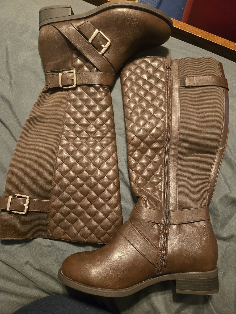 Women’s Quilted Knee-High Riding Boots in Brown